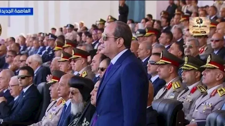 السيسي يشهد تخرج الدفعة الأولى من الأكاديمية العسكرية السيسي يشهد تخرج الدفعة الأولى من الأكاديمية العسكرية