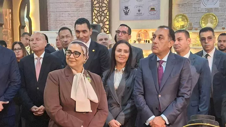 رئيسة “القومي للمرأة” تشهد افتتاح الدورة الثامنة من معرض “تراثنا” رئيسة "القومي للمرأة" تشهد افتتاح الدورة الثامنة من معرض "تراثنا"