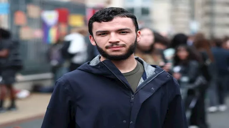 من هو رياض راني الذي تصدّر احتجاجات الطلاب في فرنسا؟" من هو رياض راني الذي تصدّر احتجاجات الطلاب في فرنسا؟"