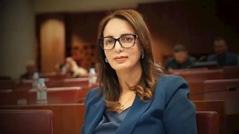 إعفاء وزيرة مغربية من منصبها بعد 24 ساعة من تكليفها إعفاء وزيرة مغربية من منصبها بعد 24 ساعة من تكليفها