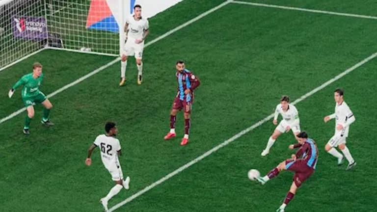 لحظة بلحظة.. طرابزون سبور 1 – 0 بشكتاش في الدوري التركي -صدى الخبر لحظة بلحظة.. طرابزون سبور 1 - 0 بشكتاش في الدوري التركي -صدى الخبر