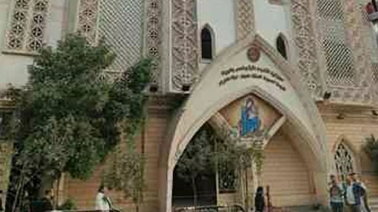 السيطرة على حريق داخل كنيسة برك الخيام بأكتوبر السيطرة على حريق داخل كنيسة برك الخيام بأكتوبر