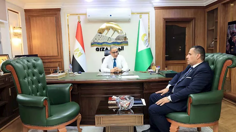 محافظ الجيزة يستقبل وكيل وزارة العمل الجديد ويؤكد دعم فرص التشغيل محافظ الجيزة يستقبل وكيل وزارة العمل الجديد ويؤكد دعم فرص التشغيل