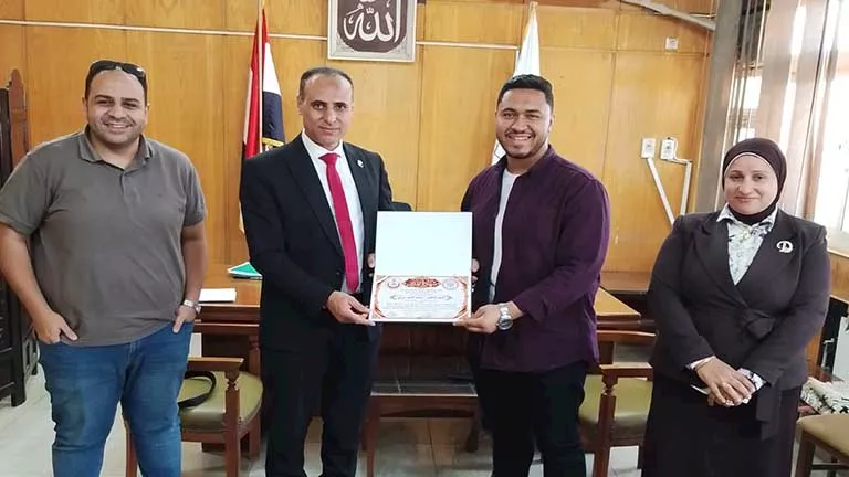 70 جرعة مصل تنقذ طفلًا بعد لدغة كوبرا في بني سويف -صدى الخبر 70 جرعة مصل تنقذ طفلًا بعد لدغة كوبرا في بني سويف -صدى الخبر
