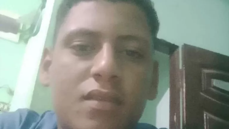 مصرع شاب وإصابة اثنين في تصادم دراجتين بخاريتين بالفيوم مصرع شاب وإصابة اثنين في تصادم دراجتين بخاريتين بالفيوم