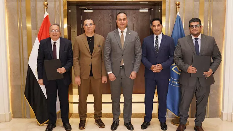 تعاون لتطبيق الطباعة الحيوية والذكاء الاصطناعي داخل منشآت الرعاية الصح تعاون لتطبيق الطباعة الحيوية والذكاء الاصطناعي داخل منشآت الرعاية الصح