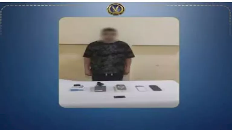 فيديو يوثق سرقة هواتف وسماعات من محل في أكتوبر يكشف مرتكب الواقعة فيديو يوثق سرقة هواتف وسماعات من محل في أكتوبر يكشف مرتكب الواقعة