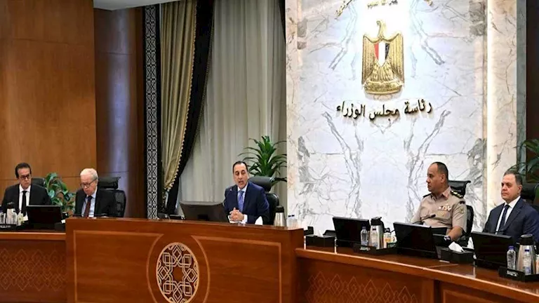 مدبولي يشيد بالإقبال على موقع “منتدى مصر 2026” ويؤكد الرد على التساؤلا مدبولي يشيد بالإقبال على موقع "منتدى مصر 2026" ويؤكد الرد على التساؤلا