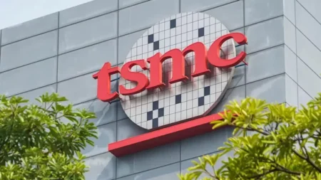 تمسك الكوكب من رقبته.. لماذا يتعطل اقتصاد العالم إذ سقطت TSMC؟ -صدى الخبر تمسك الكوكب من رقبته.. لماذا يتعطل اقتصاد العالم إذ سقطت TSMC؟ -صدى الخبر