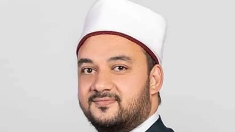 كيف تُبنى شخصية طالب العلم الشرعي؟.. نبوي يحدد 5 ركائز كيف تُبنى شخصية طالب العلم الشرعي؟.. نبوي يحدد 5 ركائز