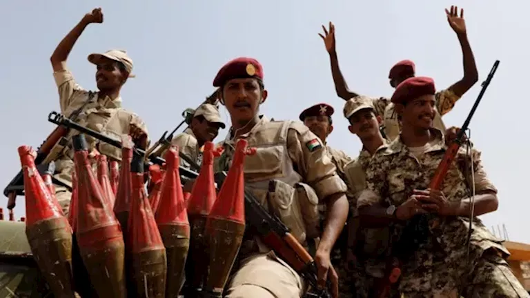 انشقاق قائد بالدعم السريع رفقة 300 عنصر انشقاق قائد بالدعم السريع رفقة 300 عنصر