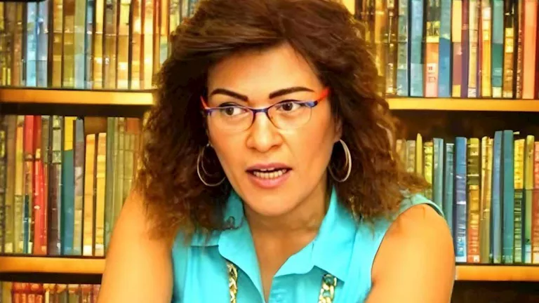 بسبب الجمع بين نقابتين.. لجنة القيد تقرر شطب فاطمة ناعوت بسبب الجمع بين نقابتين.. لجنة القيد تقرر شطب فاطمة ناعوت