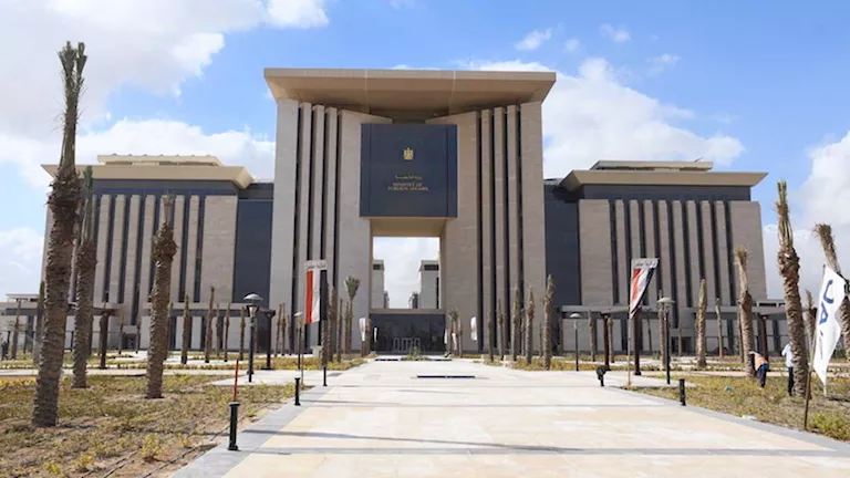 مصر: التصعيد والاعتداءات التي طالت السعودية يٌمثل زعزعة لاستقرار وأمن مصر: التصعيد والاعتداءات التي طالت السعودية يٌمثل زعزعة لاستقرار وأمن