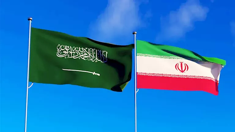 وزيرا خارجية السعودية وإيران يبحثان هاتفيا التصعيد الأخير بالمنطقة وزيرا خارجية السعودية وإيران يبحثان هاتفيا التصعيد الأخير بالمنطقة