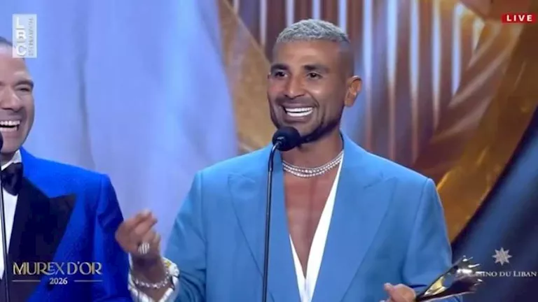بلاغ يتهم أحمد سعد بعدم سداد 40 ألف دولار لمصمم جرافيك بلاغ يتهم أحمد سعد بعدم سداد 40 ألف دولار لمصمم جرافيك